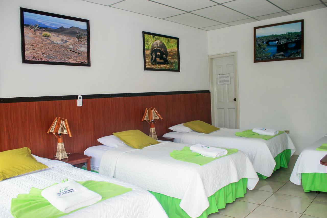 Hostal La Gran Tortuga Puerto Villamil Extérieur photo