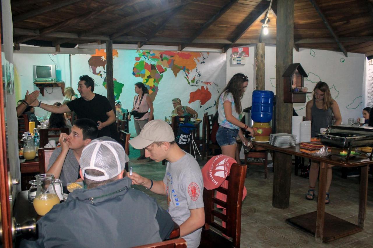 Hostal La Gran Tortuga Puerto Villamil Extérieur photo