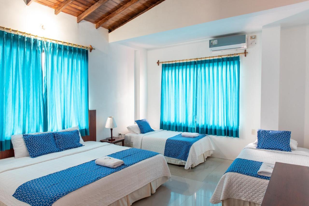 Hostal La Gran Tortuga Puerto Villamil Extérieur photo
